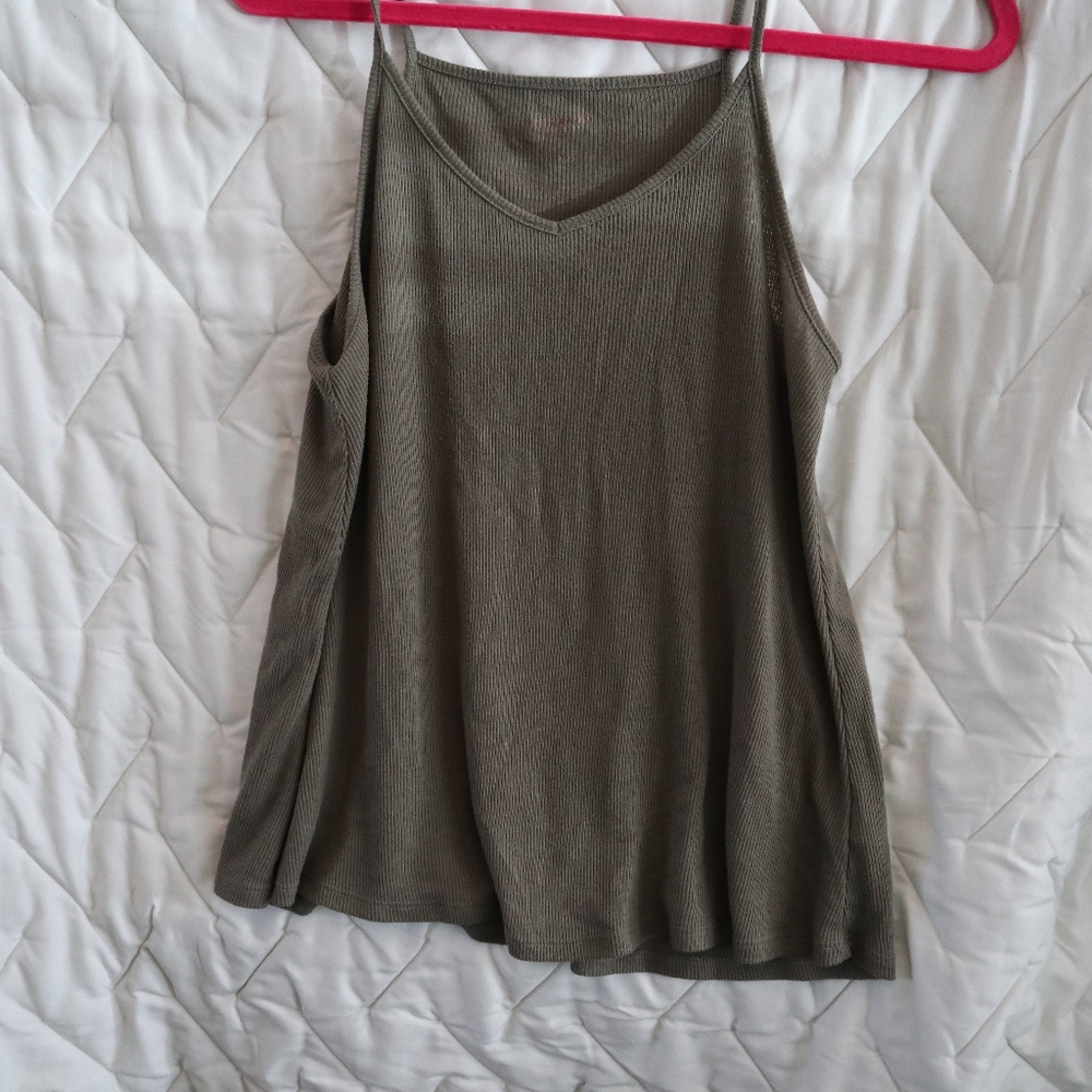 Bundle of 2 Tops